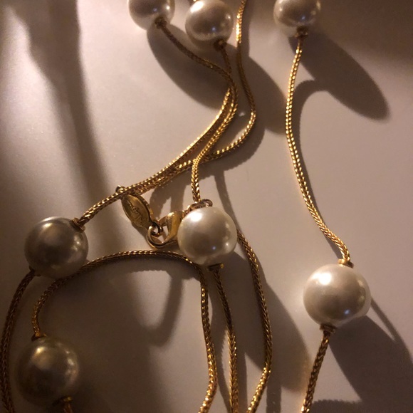 NAPIER PEARL NECKLACE - Picture 2 of 4